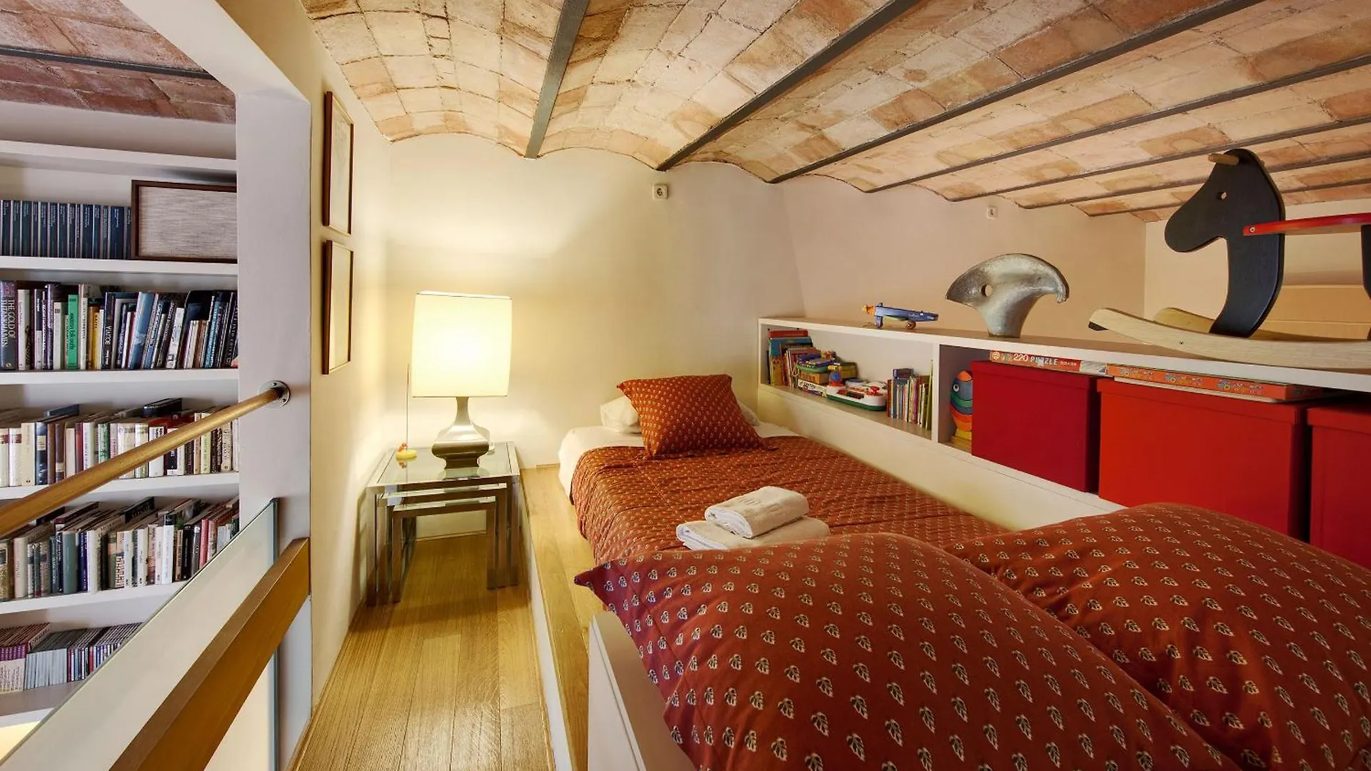 Habitat Apartments La Boheme Barselona 0*,  İspanya