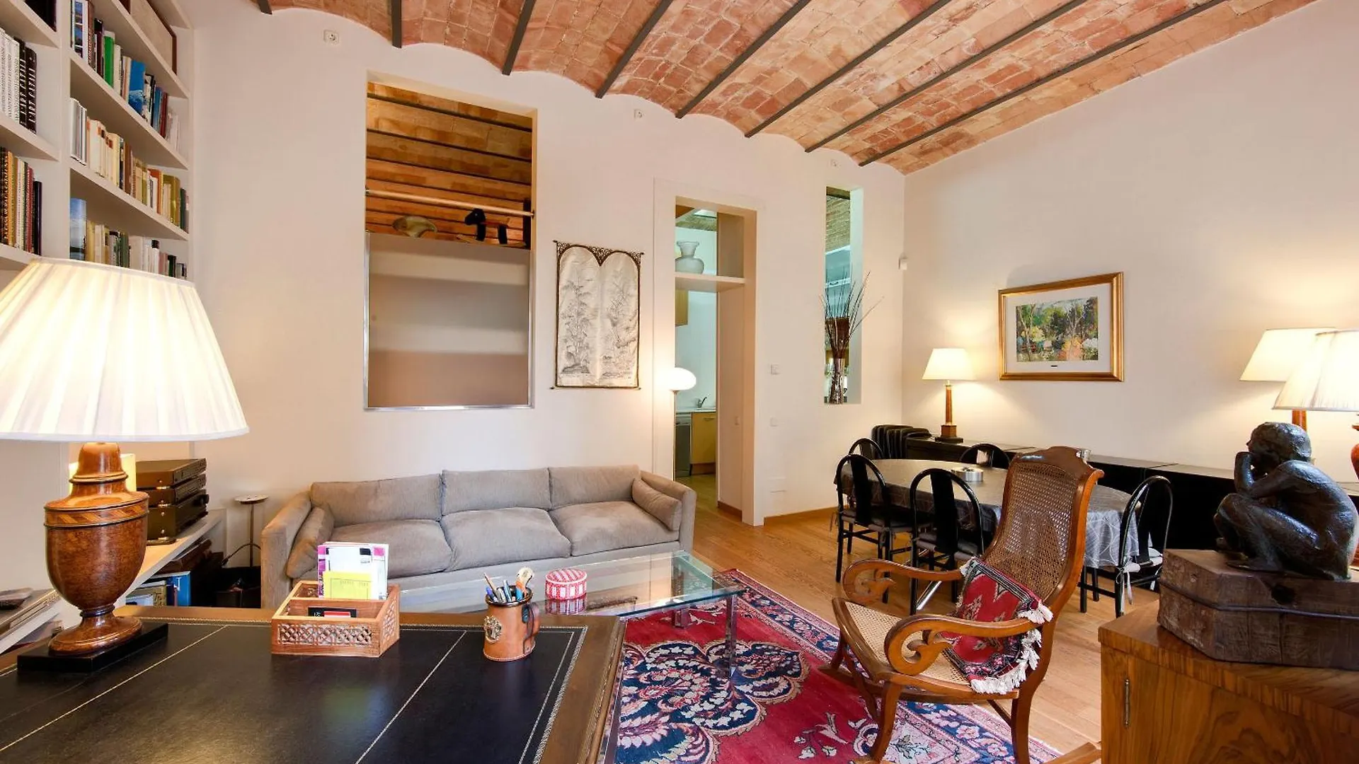 Habitat Apartments La Boheme location